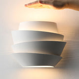 Nara – Minimalistische Wandlamp met Dubbelzijdige LED Verlichting