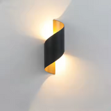 Nara – Wandlamp met Sculpturaal Design & Ingebouwde LED