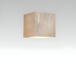 ScandiStone – Wandlamp in Travertin Natuursteen