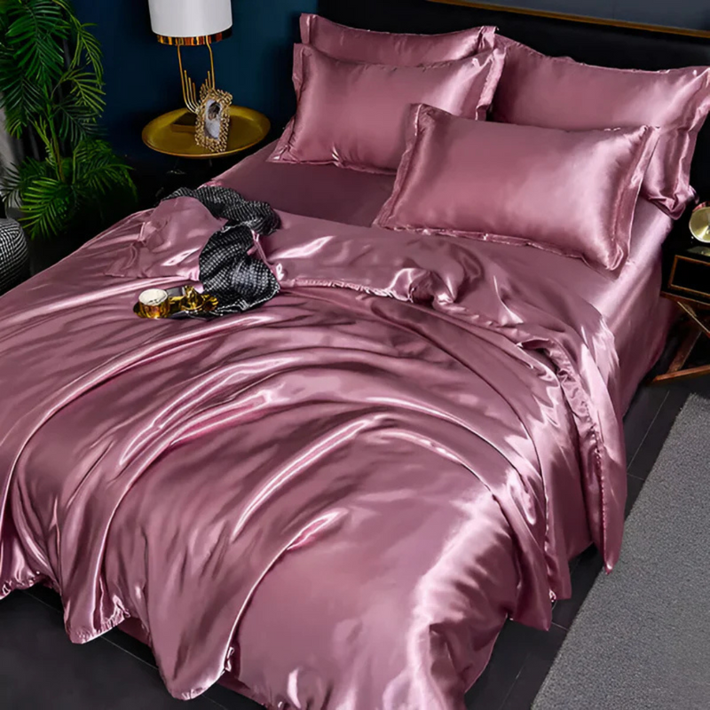 Nara – Zijdezacht Bedovertrek voor Luxe Slaapcomfort