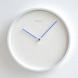 Elegance Tick Klok – Scandinavische Rust met Tijdloze Klasse