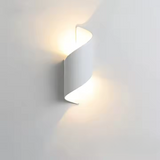 Nara – Wandlamp met Sculpturaal Design & Ingebouwde LED