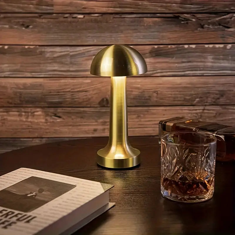 Lumière Champignon – Klassieke Paddenstoeltafellamp met Tijdloze Functionaliteit