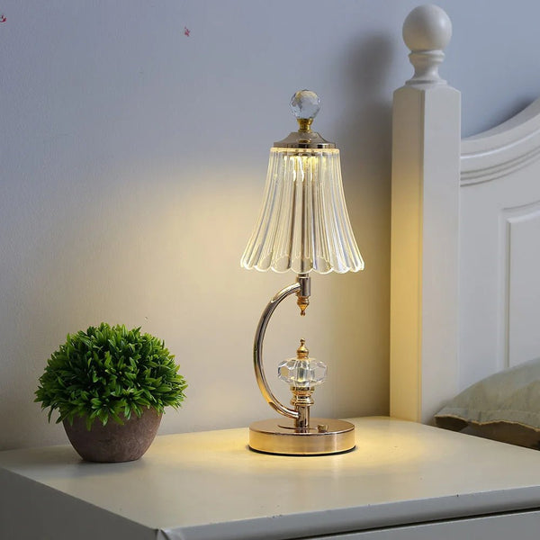 Golden Crystal – Draadloze tafellamp met luxe kristaldesign