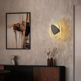Moderne wandlamp met glazen kap