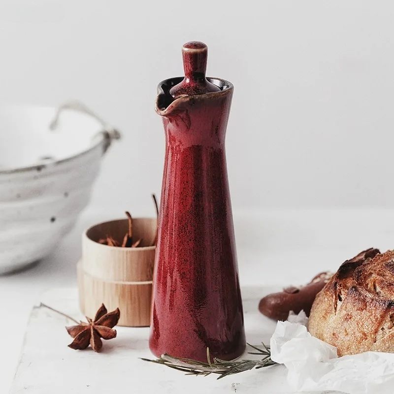 Nara – Scandinavische Keramische Oliefles voor Elegant en Druppelvrij Schenkens