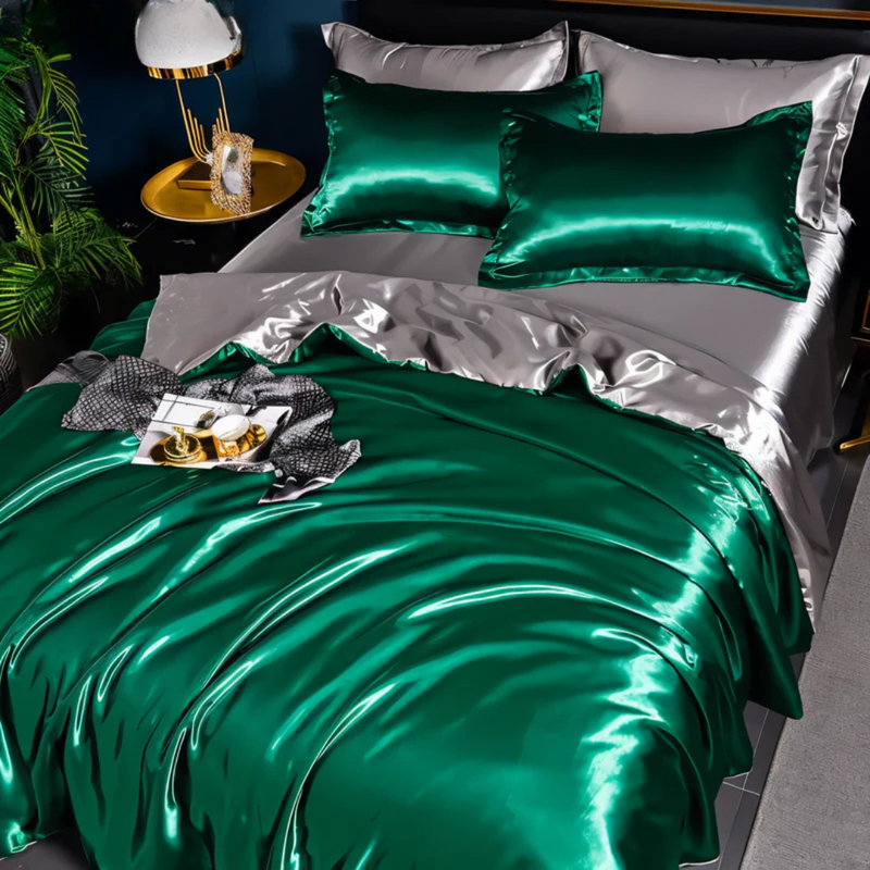 Nara – Zijdezacht Bedovertrek voor Luxe Slaapcomfort