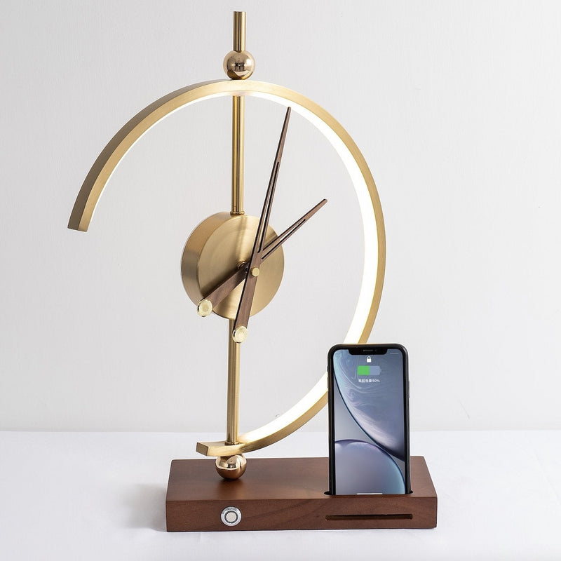 NagoyaLight™ | Elegante Lampenklok met Oplaadfunctie