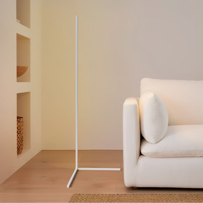 Nara – RGB Hoeklamp Lunorix voor Moderne Sfeerverlichting