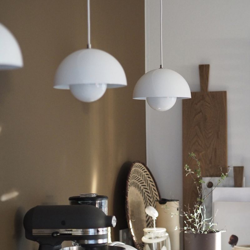 Nara – Hanglamp met Zachte Verlichting en Bloempotvormig Design