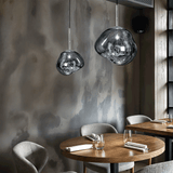 Nara – Elegante Hanglamp met Gouden Accenten en LED-verlichting