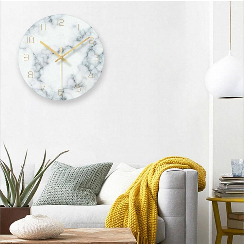 Nara – Wandklok met Marmerlook en Minimalistisch Design