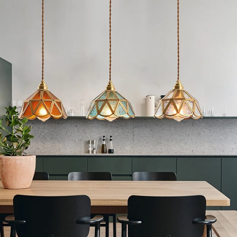 Vintage Stained Glass – Luxe hanglamp met glas-in-loodkap