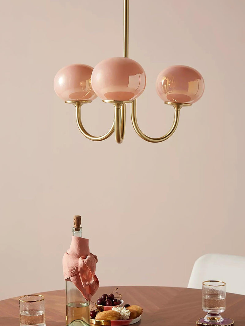 Pink Glow – Plafondlamp met gouden afwerking en roze glazen kappen