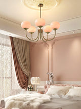 Pink Glow – Plafondlamp met gouden afwerking en roze glazen kappen