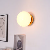 Rosa Glas – Wandlamp met moderne elegantie