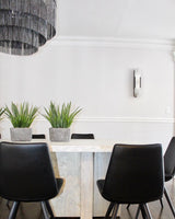 Melange Elongated – Wandlamp van albast met messing detail
