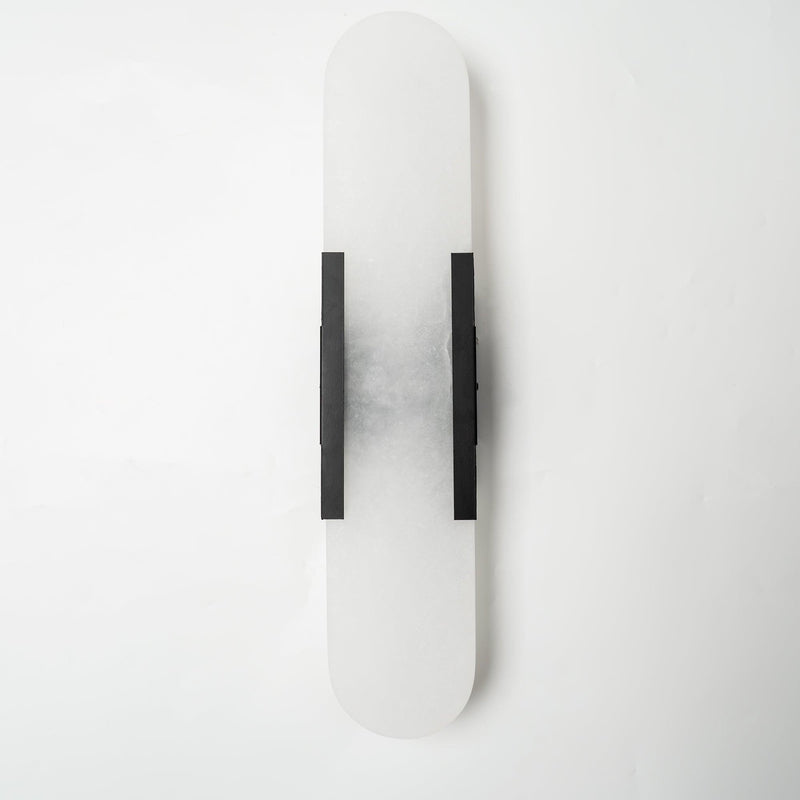 Melange Elongated – Wandlamp van albast met messing detail