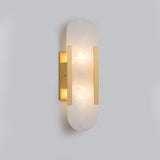 Melange Elongated – Wandlamp van albast met messing detail