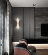 Melange Elongated – Wandlamp van albast met messing detail