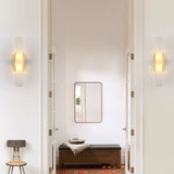 Melange Elongated – Wandlamp van albast met messing detail