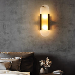 Melange Elongated – Wandlamp van albast met messing detail