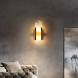 Melange Elongated – Wandlamp van albast met messing detail