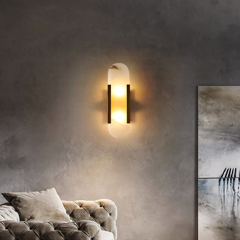 Melange Elongated – Wandlamp van albast met messing detail