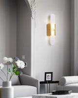 Melange Elongated – Wandlamp van albast met messing detail
