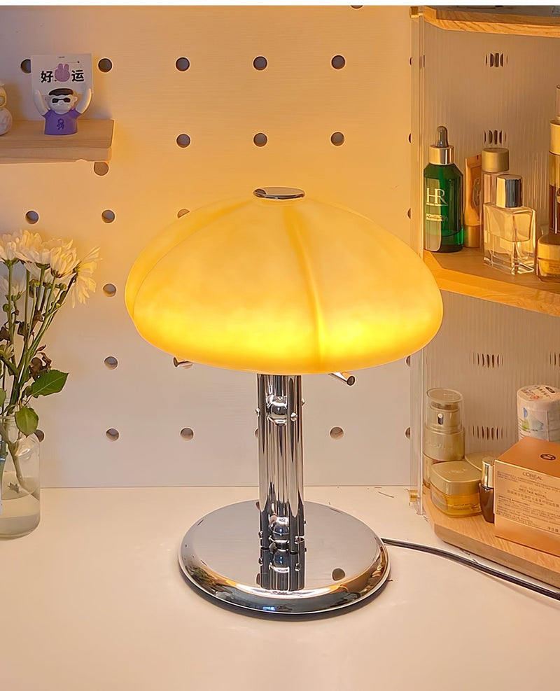 Pilz Bauhaus Tafellamp