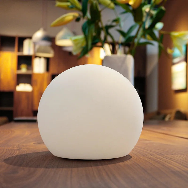 NARA - Draadloze Oplaadbare Tafellamp met 16 Kleuren en Afstandsbediening - Modern Design voor Sfeervolle Verlichting 7