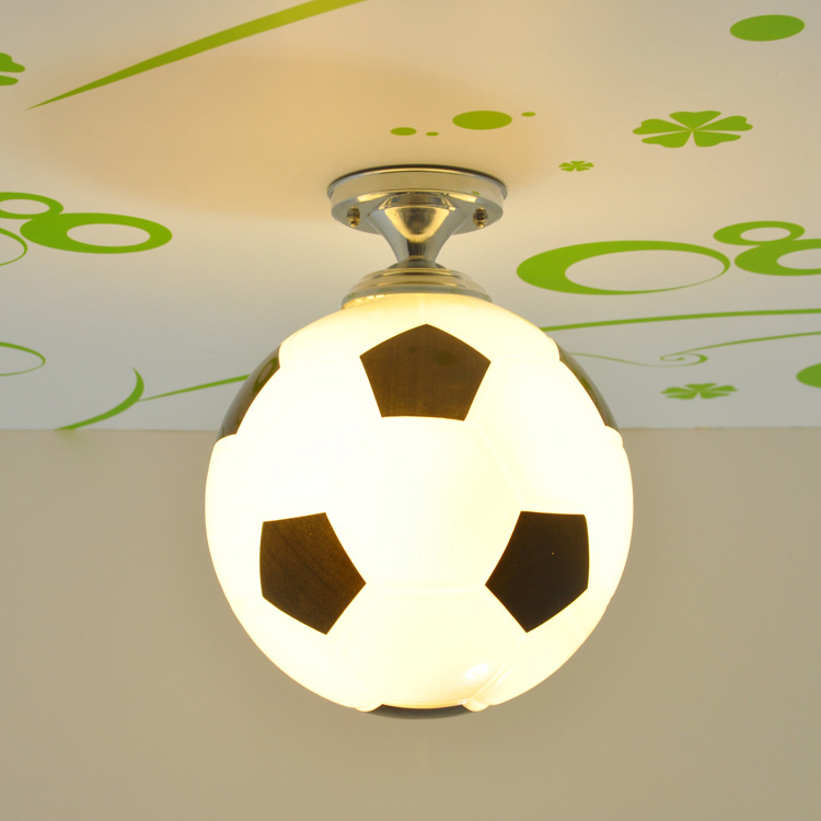 NARA - LED Plafondlamp met Voetbalmotief voor Kinderkamers - Dimbaar en Veilig Glazen Ontwerp, 30 cm 4