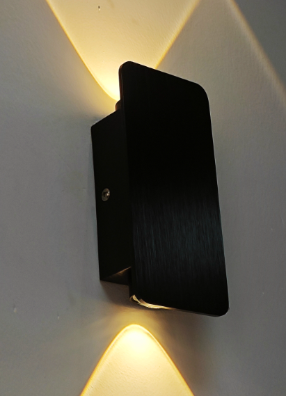 NARA - Minimalistische LED Wandlamp Zwart - Energiezuinig Design voor Binnen en Moderne Interieurs 3