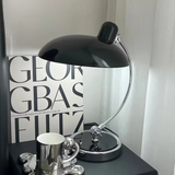 NARA - ScandiArc Tafellamp van Ijzer met Bauhaus Design en Chroomafwerking 6