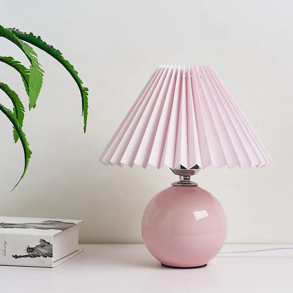 NARA - Vintage Tafel Lamp met Plissé Lampenkap – Elegante Retro Verlichting voor Nachtkastje en Woonkamer 1