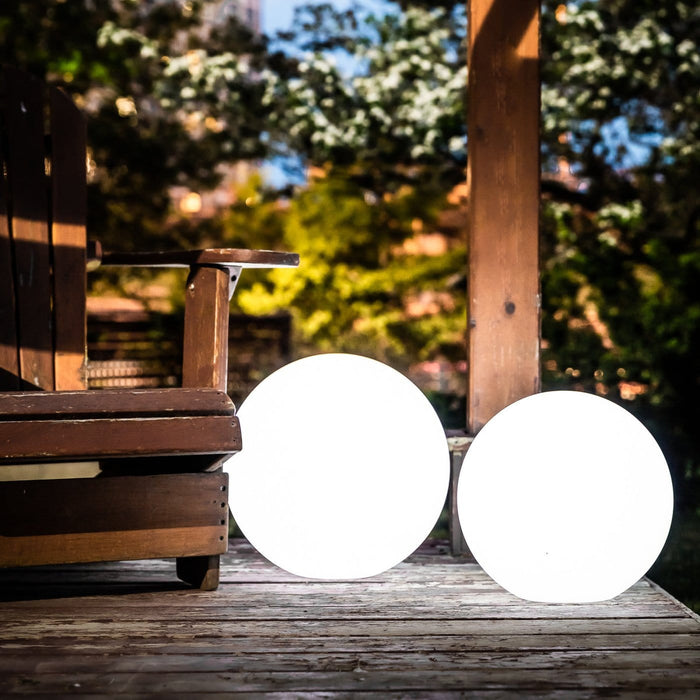 LumoGlow – Draadloze Multicolor Terrasverlichting