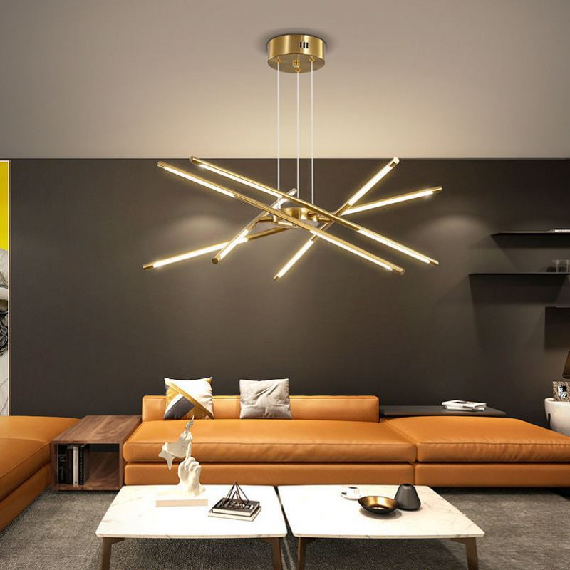 Luxe Gouden Kroonluchter voor een Elegante Touch