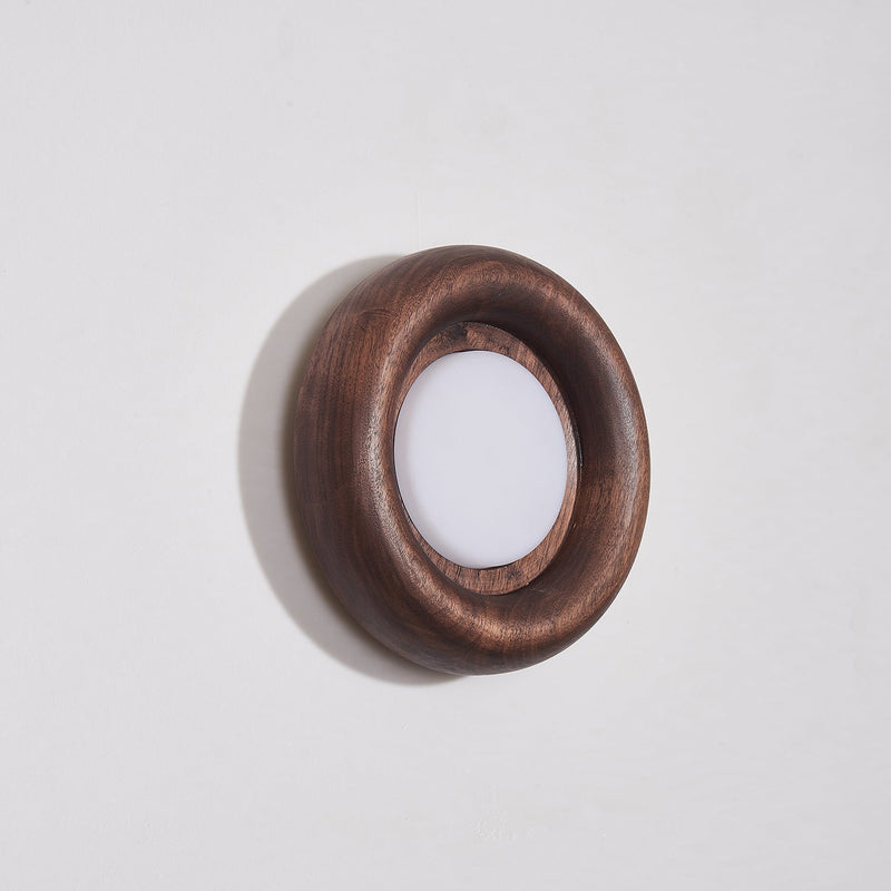 Orbitus Wandlamp – Ronde rust in hout en licht