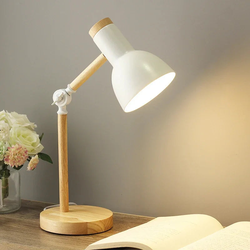 Nara – Scandinavische Tafellamp van Metaal & Hout