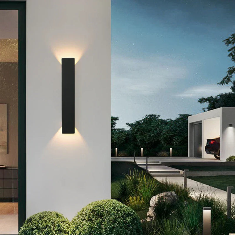 Triglow – Strakke Buitenwandlamp in Aluminium