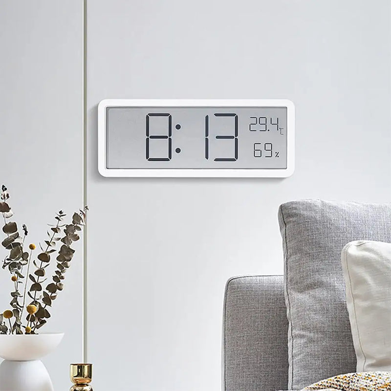 NARA - Digitale Wandklok met LED Display