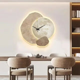Nara – Moderne Wandklok van Hout met Stil Uurwerk