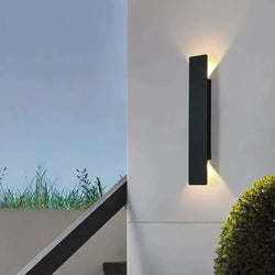 Triglow – Strakke Buitenwandlamp in Aluminium