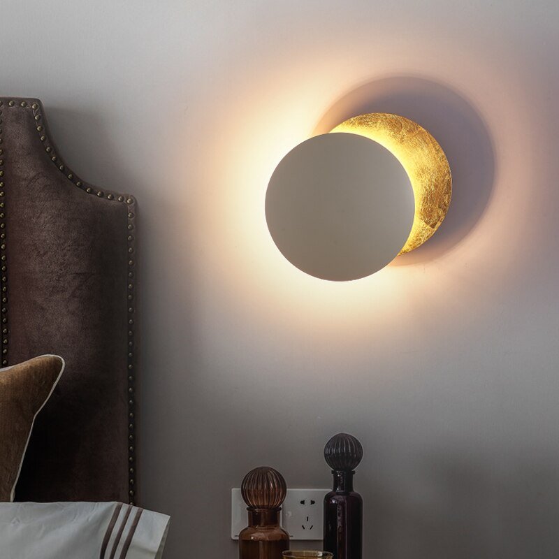 EclipseLamp™ - Ambachtelijke wandlamp met betoverende zonsverduisteringseffecten