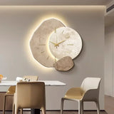 Nara – Moderne Wandklok van Hout met Stil Uurwerk
