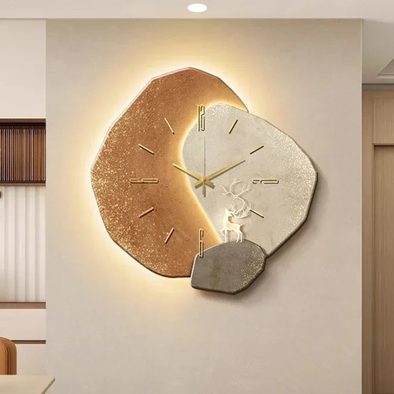 Nara – Moderne Wandklok van Hout met Stil Uurwerk