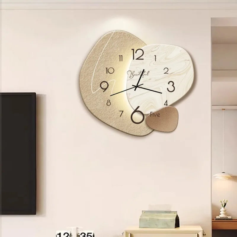 Nara – LuxeTick Decoratieve Wandklok met Stille Quartz Beweging