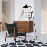 Mouille Triarm – Sculpturale Designvloerlamp met Dynamisch Karakter