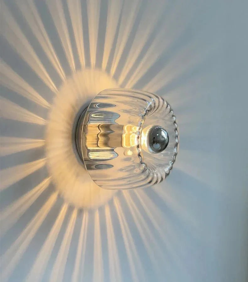 Nordic Bauhaus Wandlamp – Geometrische Rust en Sfeervol Licht