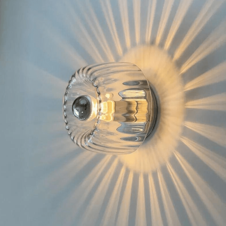 Nordic Bauhaus Wandlamp – Geometrische Rust en Sfeervol Licht